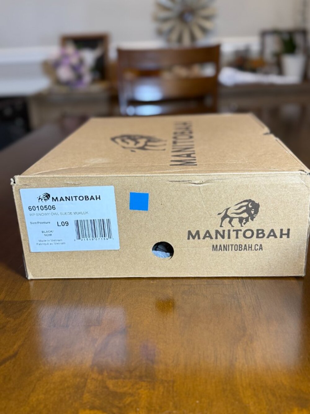 Manitobah Waterproof Snowy Owl Black Suede Mukluk Boots Women's 9 Like New - Picture 7 of 8